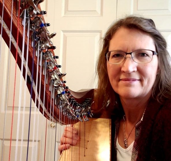 Janice Mineer and harp