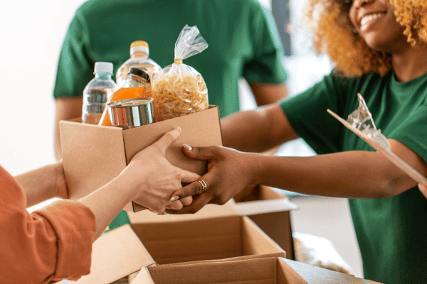 Can the Cats Food Drive at MPL 7 Can the Cats Food Drive at MPL
