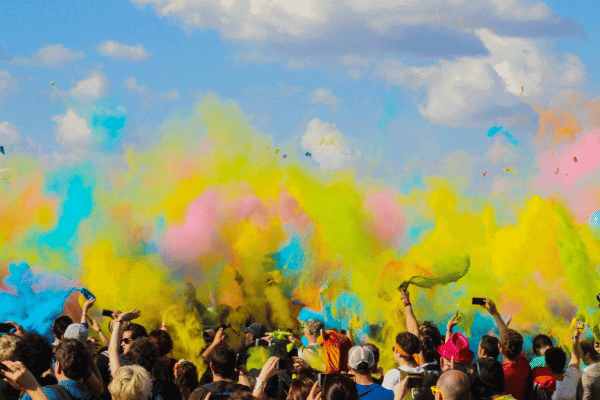 Volunteer at the Color Run